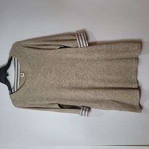Naturalistic Knit Dress with Pockets 3/4 Length Sleeves Tan & Gray